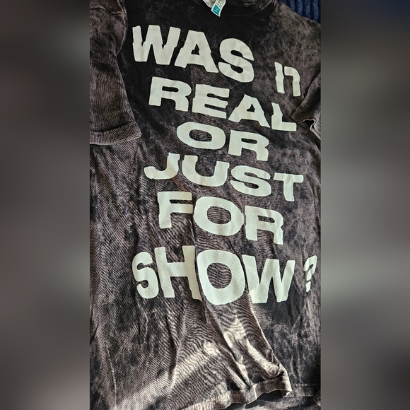 Charlie puth concert tour shirt - Picture 3 of 3